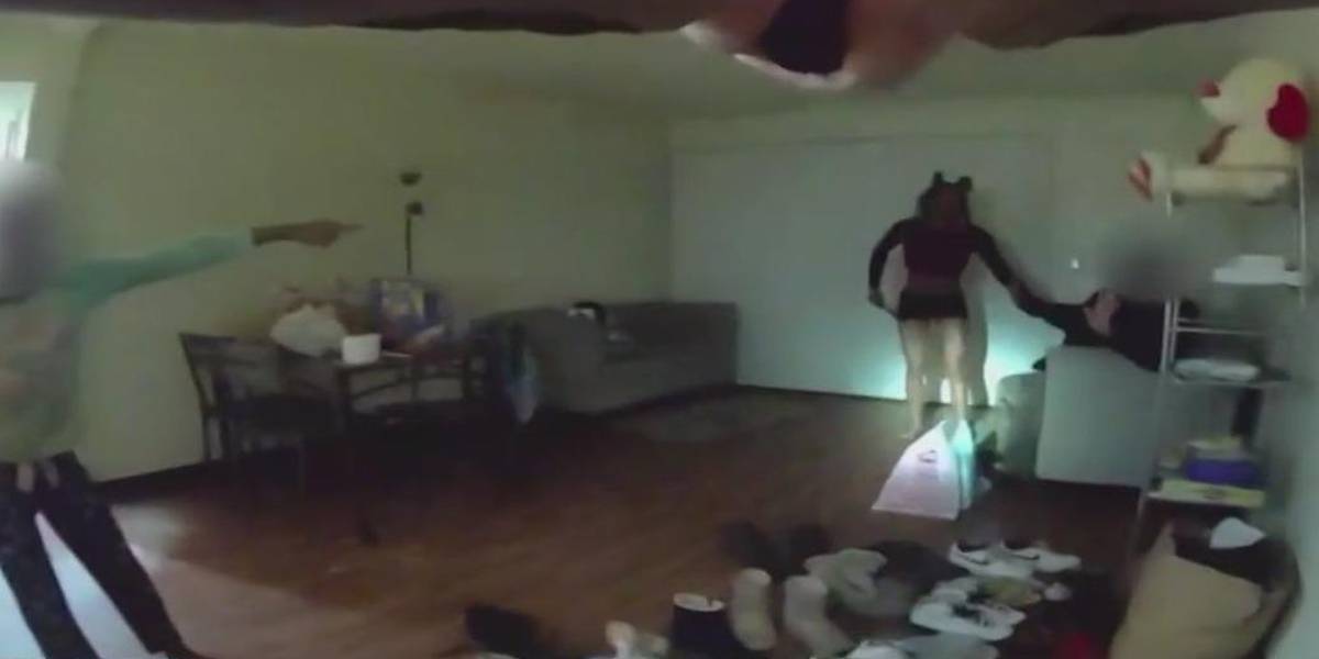 Un policía de Los Ángeles, Estados Unidos, mató a una mujer momentos después de que llamara a emergencias