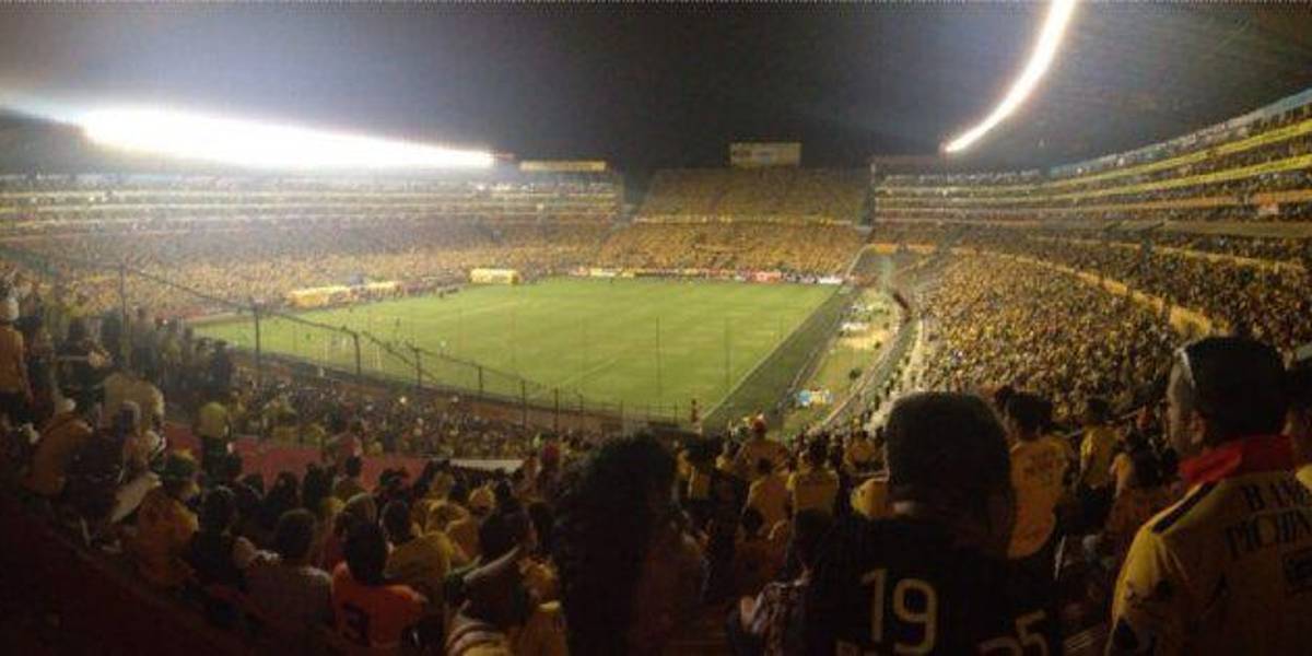 Barcelona confirma que sí habrá acceso al público en la Noche Amarilla 2022