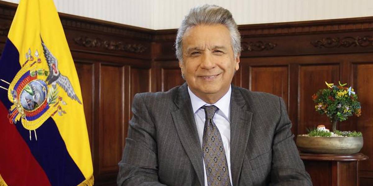 Con la aprobación de una resolución, la Asamblea busca que Moreno regrese al país