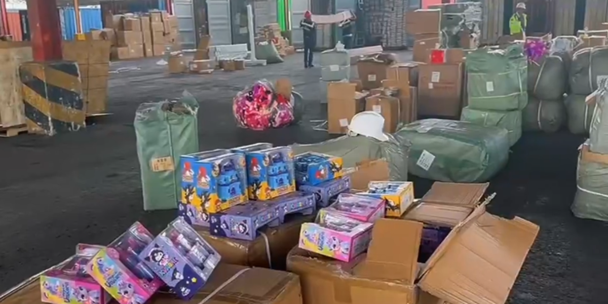 Senae decomisa USD 2,5 millones en mercadería de contrabando en Guayaquil