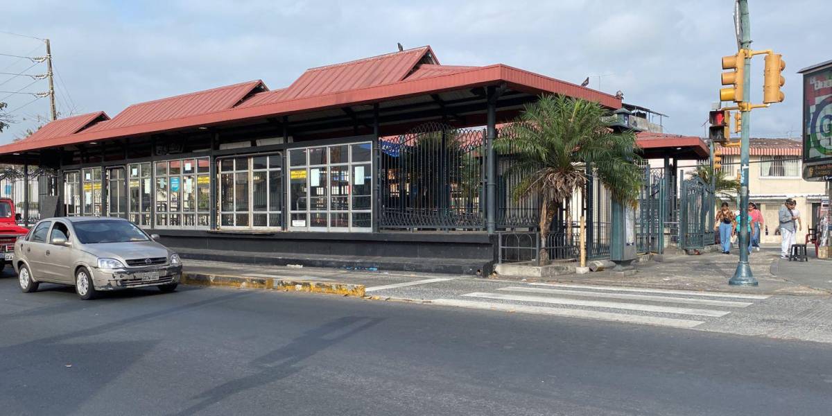 Guayaquil: varias estaciones de la Metrovía están sin guardias de seguridad