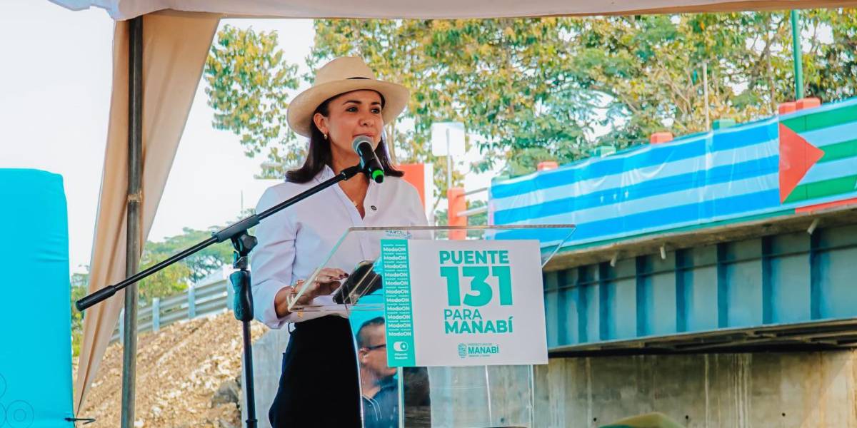 Marcela Aguiñaga se desvincula oficialmente de la Revolución Ciudadana