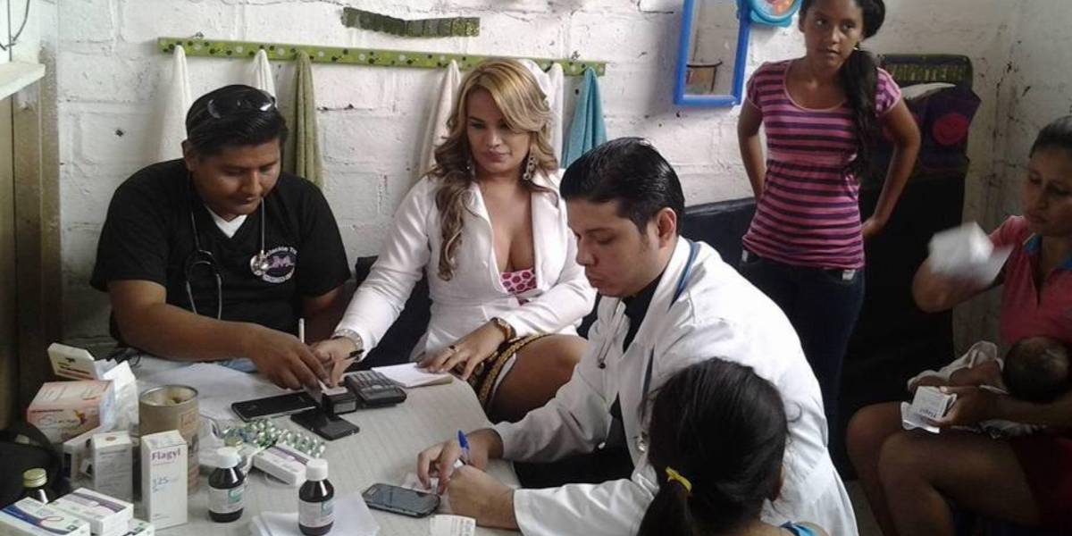 LGBTIQ+ Ecuador 2023: la historia de Analía Bravo García, la primera médica transfemenina del Ecuador