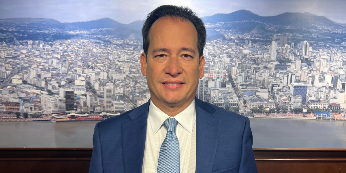 Elecciones Ecuador 2025 | Henry Cucalón, presidenciable de Construye, plantea concesionar la red vial del Gobierno Nacional