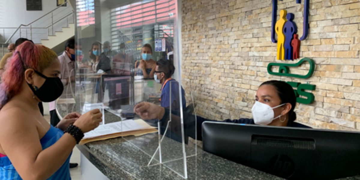 El texto final para las reformas a las leyes de seguridad social y BIESS se aprueba en la comisión de Derecho al Trabajo