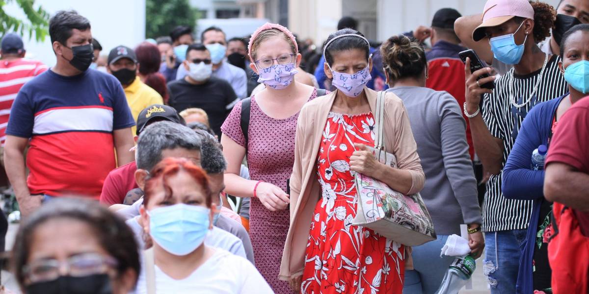 Ministra de Salud: Esta semana que estamos pasando y la próxima van a ser muy críticas