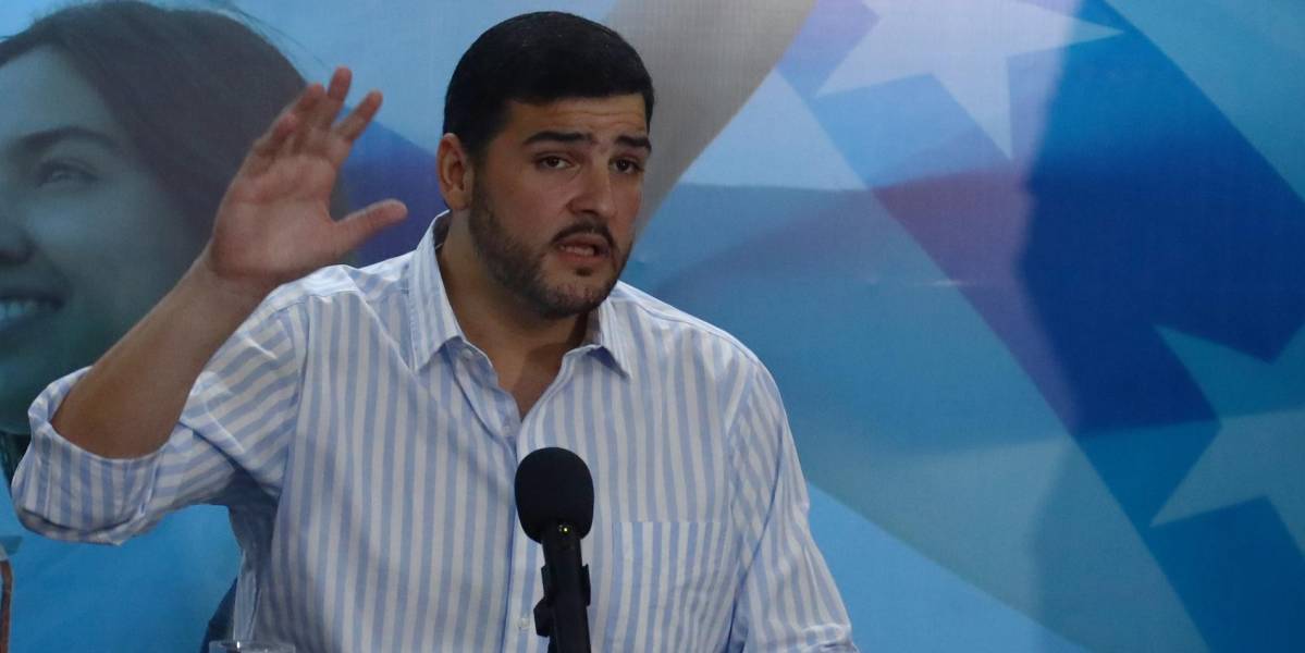 Aquiles Álvarez, preocupado por la situación financiera del Municipio de Guayaquil
