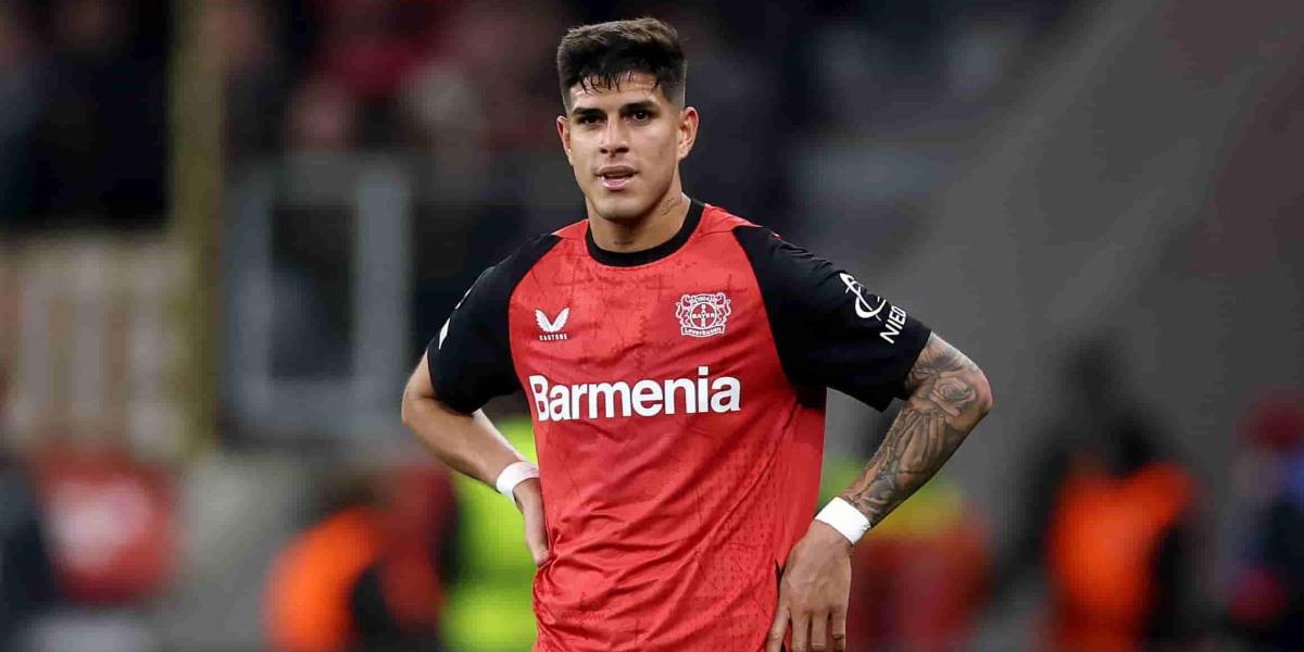 La roca de Esmeraldas, Bayer Leverkusen destacó el buen nivel de Piero Hincapié