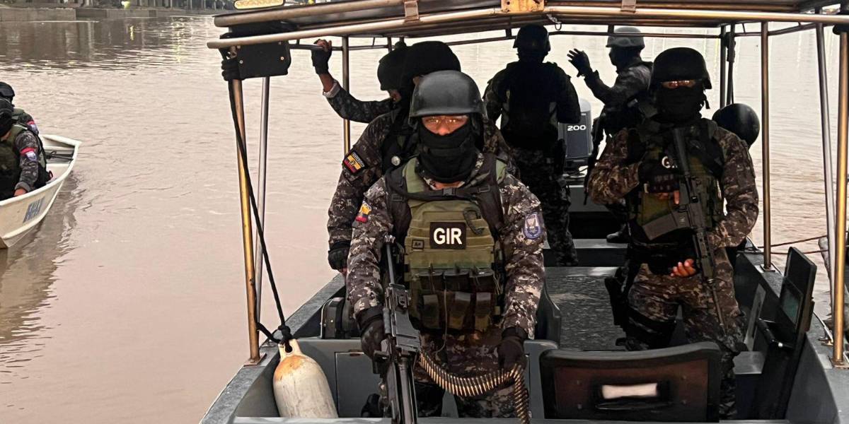 60 casas usadas para esconder secuestrados, droga, armas y cuerpos fueron allanadas en Durán