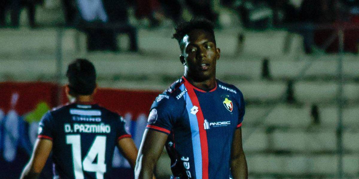 El Nacional, con un doblete Djorkaeff Reasco, igualó con Libertad en Latacunga