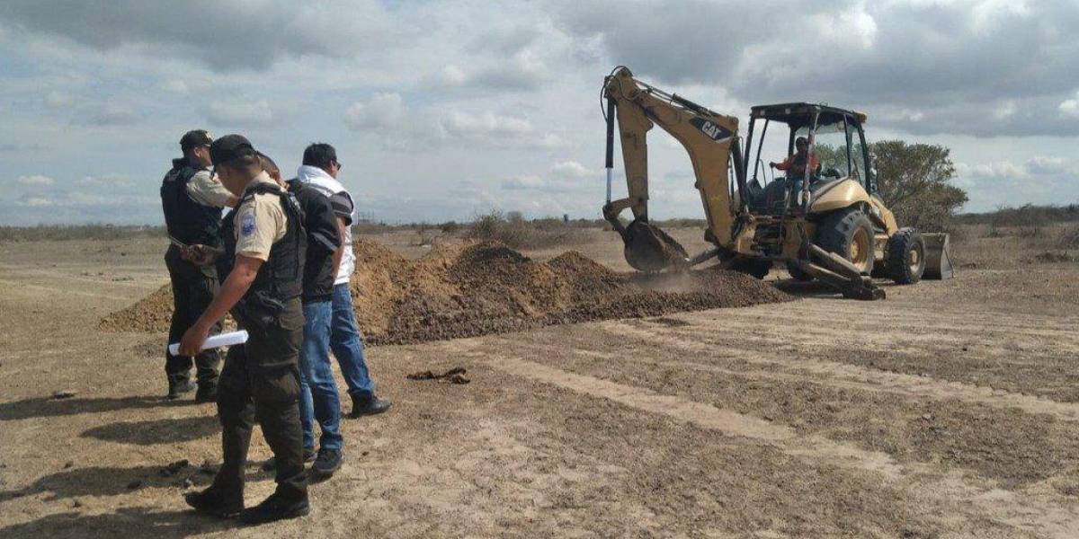 Destruyen tres pistas clandestinas presuntamente usadas por narcos en Santa Elena