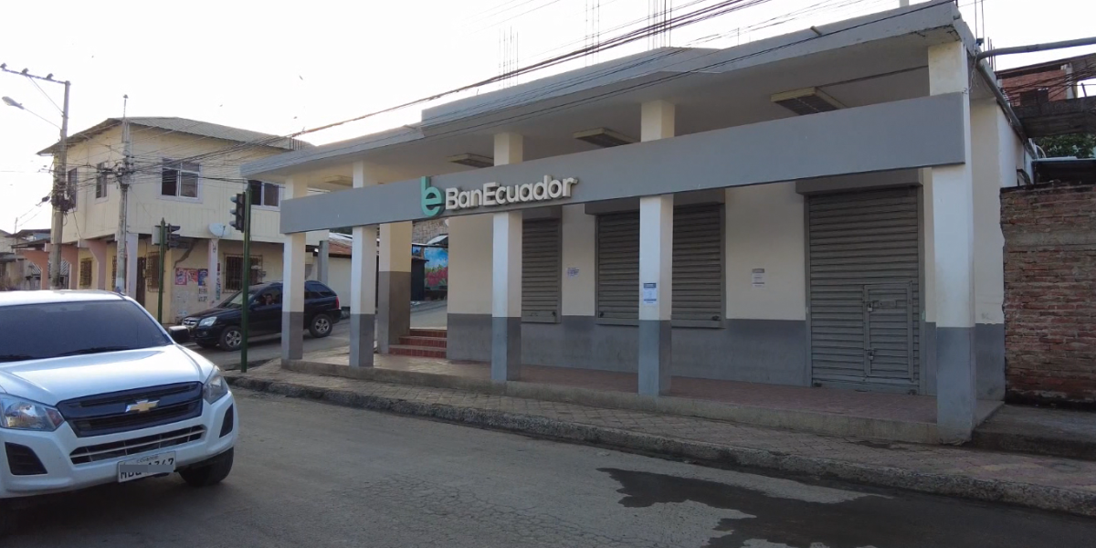 Más de USD 190 000 fueron sustraídos de una agencia de Banecuador en Manabí