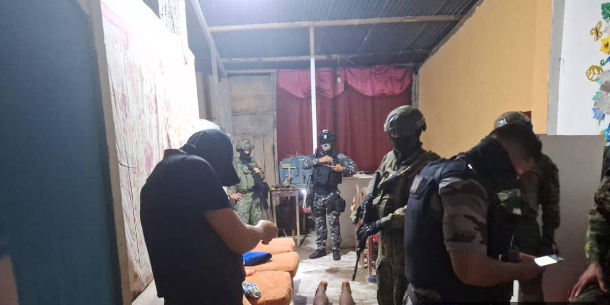 Tres miembros de grupos terroristas fueron capturados durante allanamientos en Esmeraldas