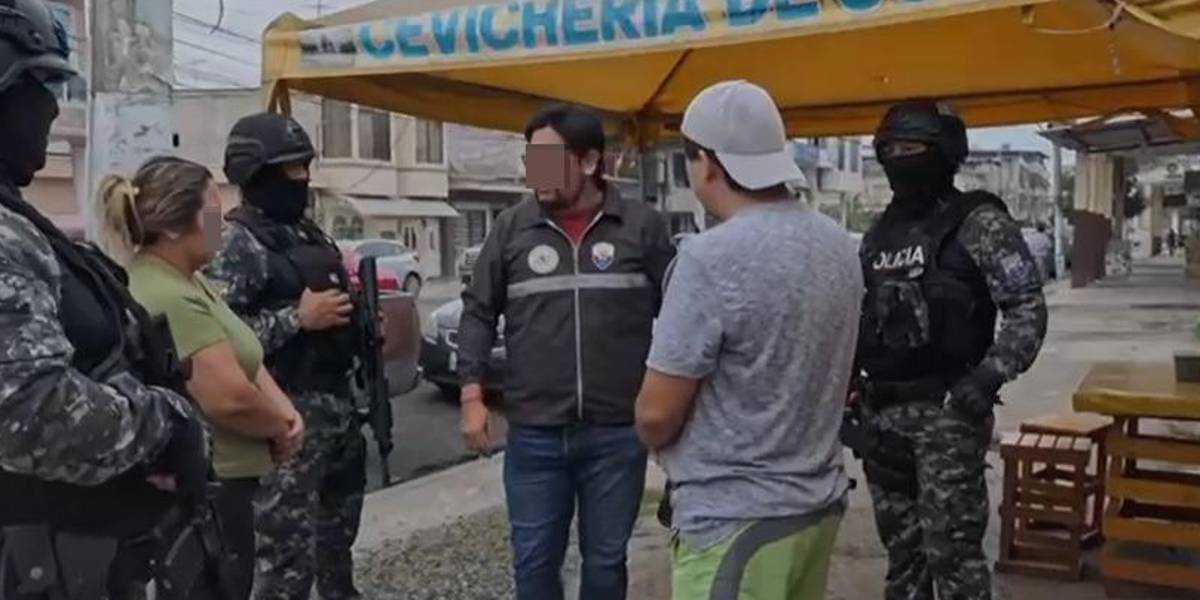 Cuatro policías van presos por recibir USD 5 000 para permitir el traslado de combustible robado