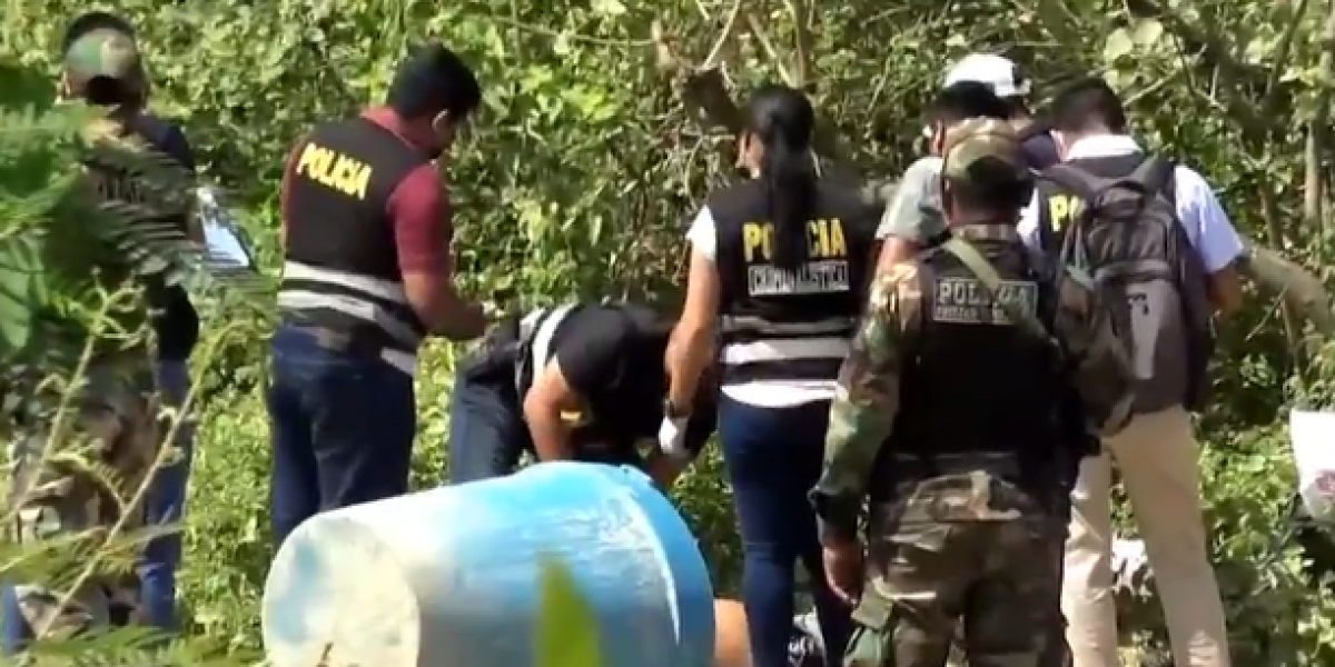 20 horas después de hallar una cabeza humana en Huaquillas, autoridades encuentran su cuerpo en un canal fronterizo