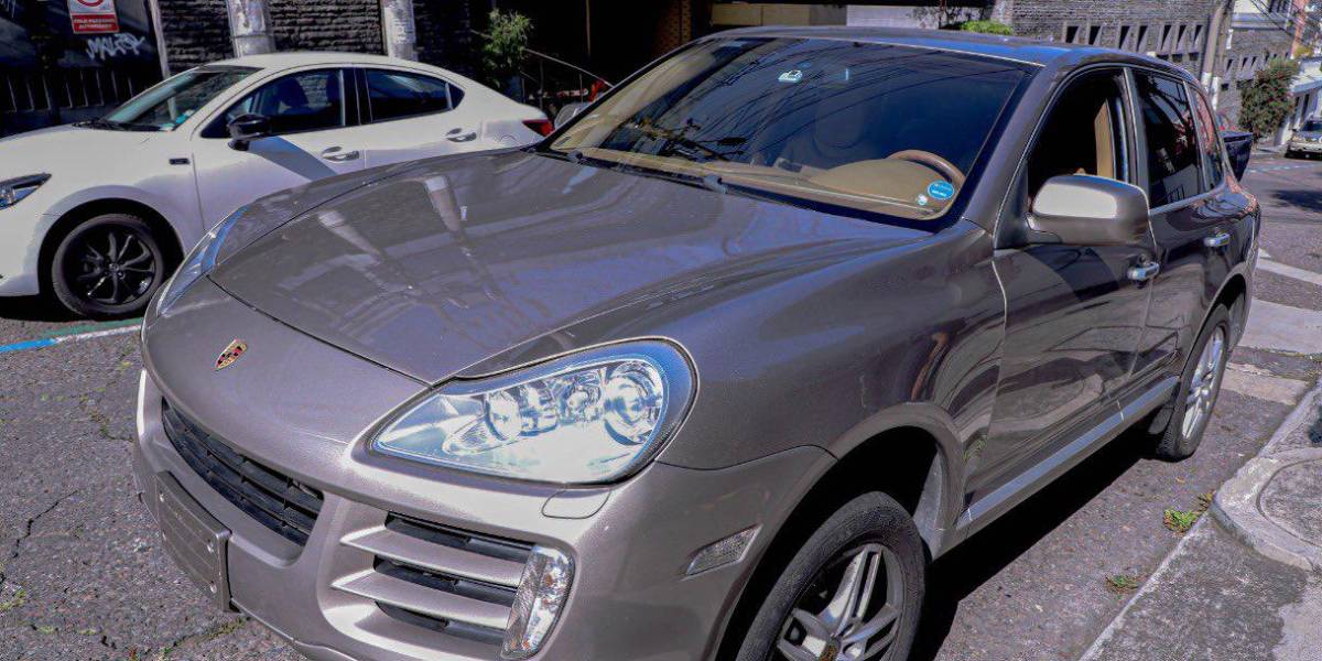 Judicatura devuelve a Inmobiliar un Porsche que era usado por María del Carmen Maldonado