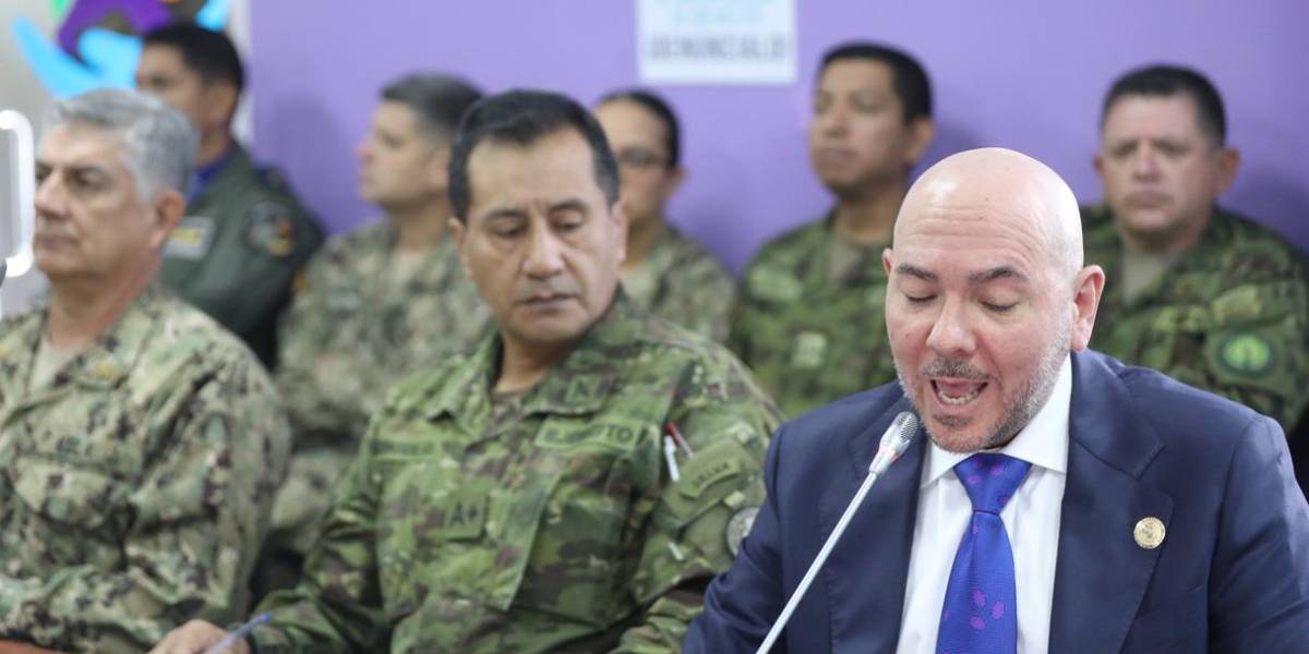 Caso Las Malvinas: Gobierno y Fuerzas Armadas dicen que actuarán con transparencia en investigaciones