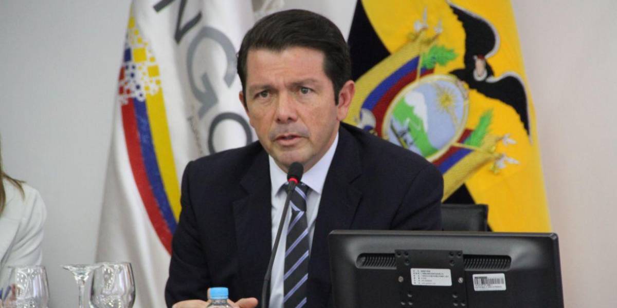 Jiménez: el Gobierno hace todo lo necesario para que Glas no huya