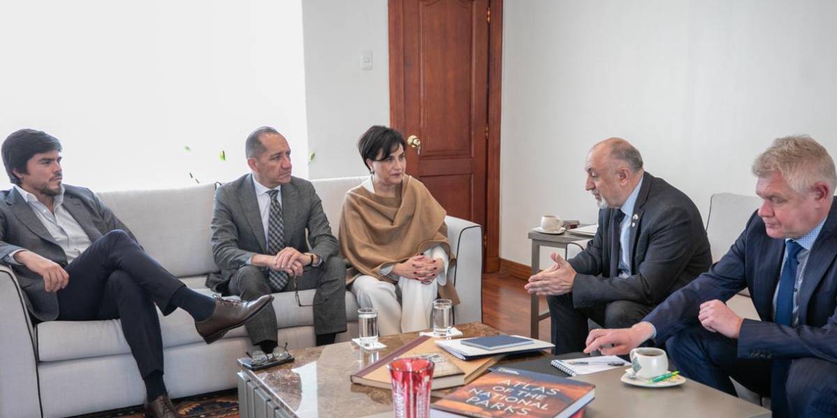 Ecuador tiene su primer acercamiento con Rusia tras el anuncio de restricciones a productos ecuatorianos