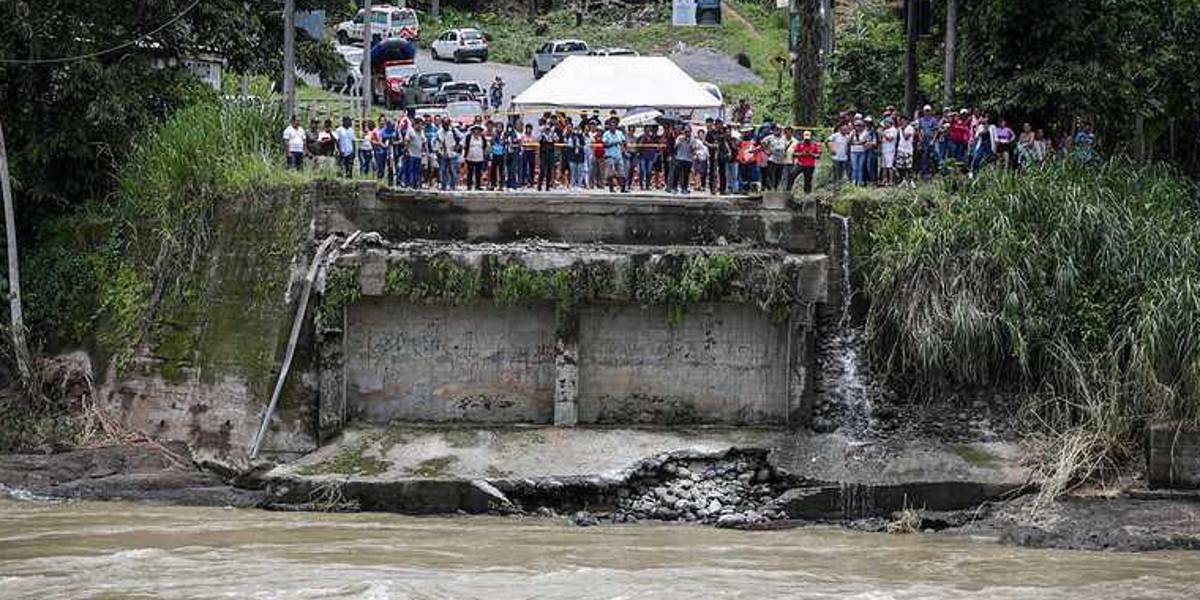 El puente provisional sobre el río Blanco recién se instalará en agosto