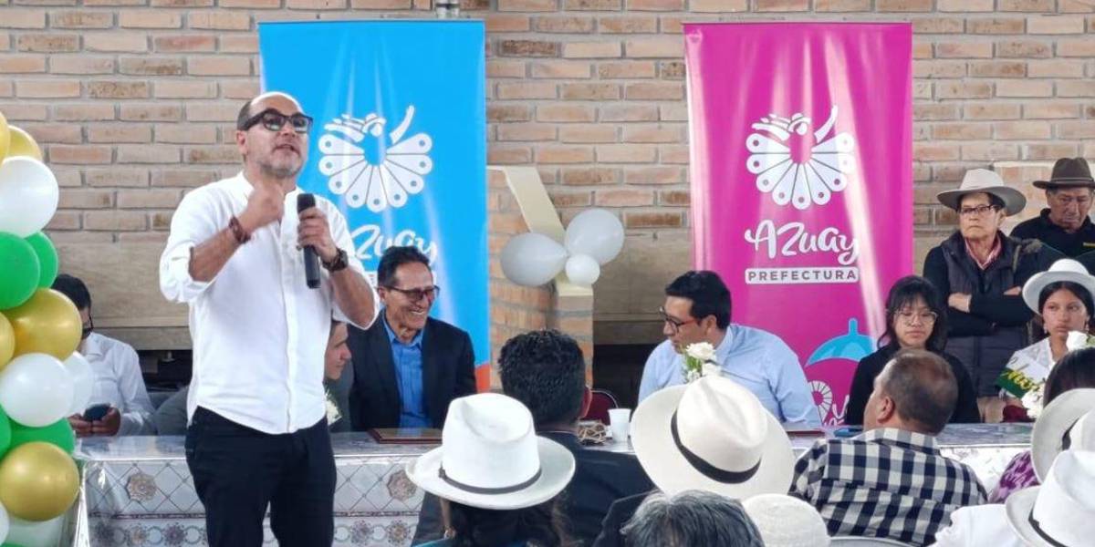 El TCE revoca sentencia contra Juan Cristóbal Lloret, prefecto de Azuay