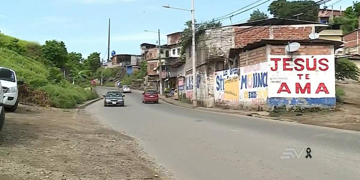 Durán: hallan cadáver desmembrado de un hombre afuera de una iglesia