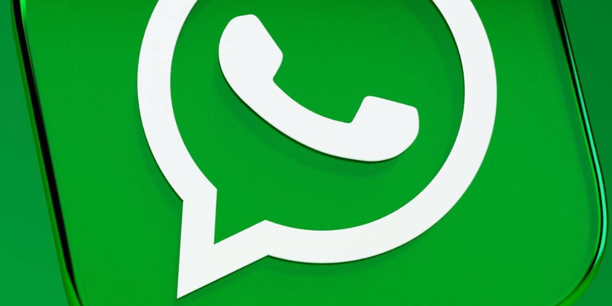 ¿Por qué no tienes las últimas funciones de WhatsApp y cómo activarlas?