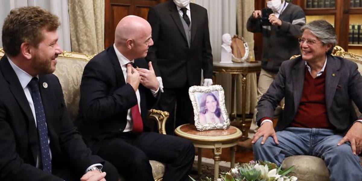 Infantino y Domínguez preparan con Lasso la final de la Libertadores