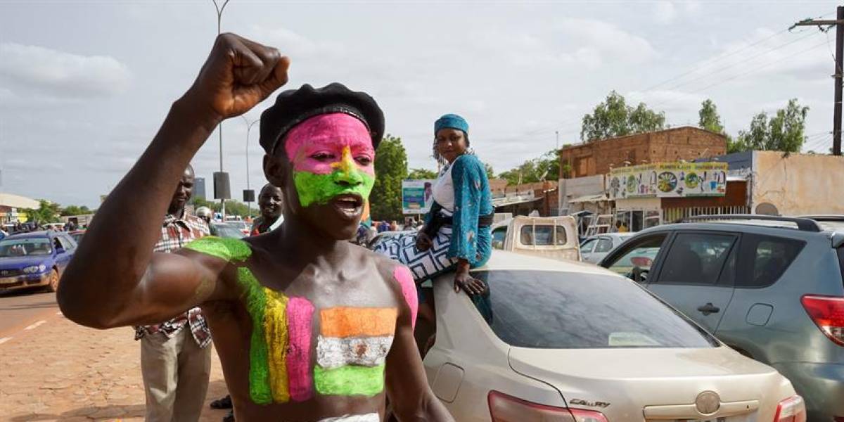 Tensión en Níger tras amenazas de los golpistas y un ultimátum a los dirigentes africanos