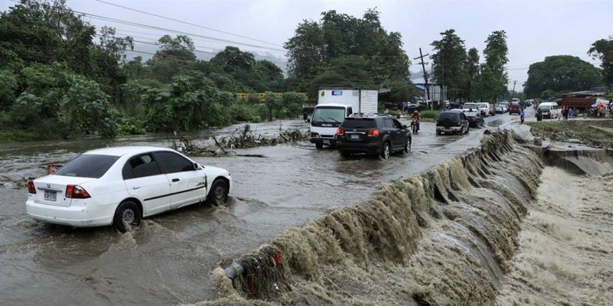 Cuatro muertos, dos desaparecidos y más de 42 000 afectados dejan las lluvias en Honduras