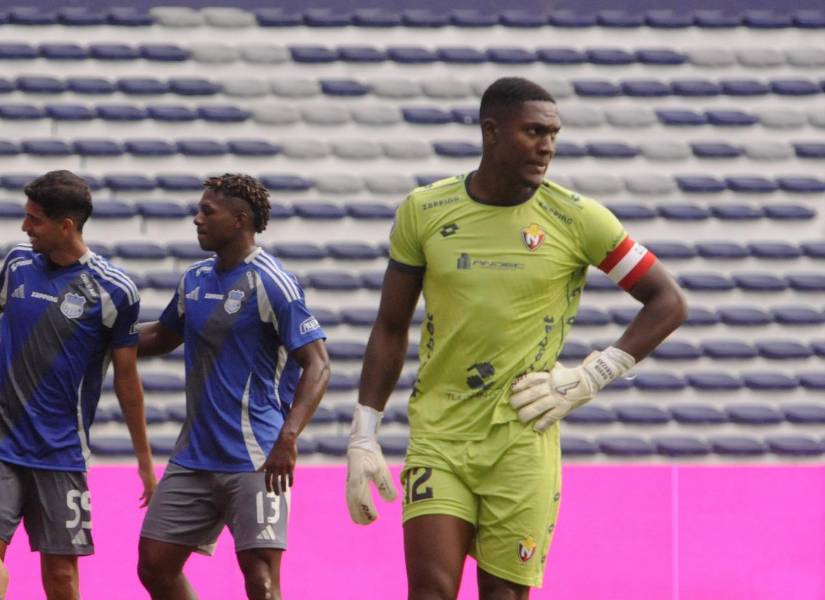 David Cabezas fue el arquero titular en la goleada 4-0 de Emelec a El Nacional.