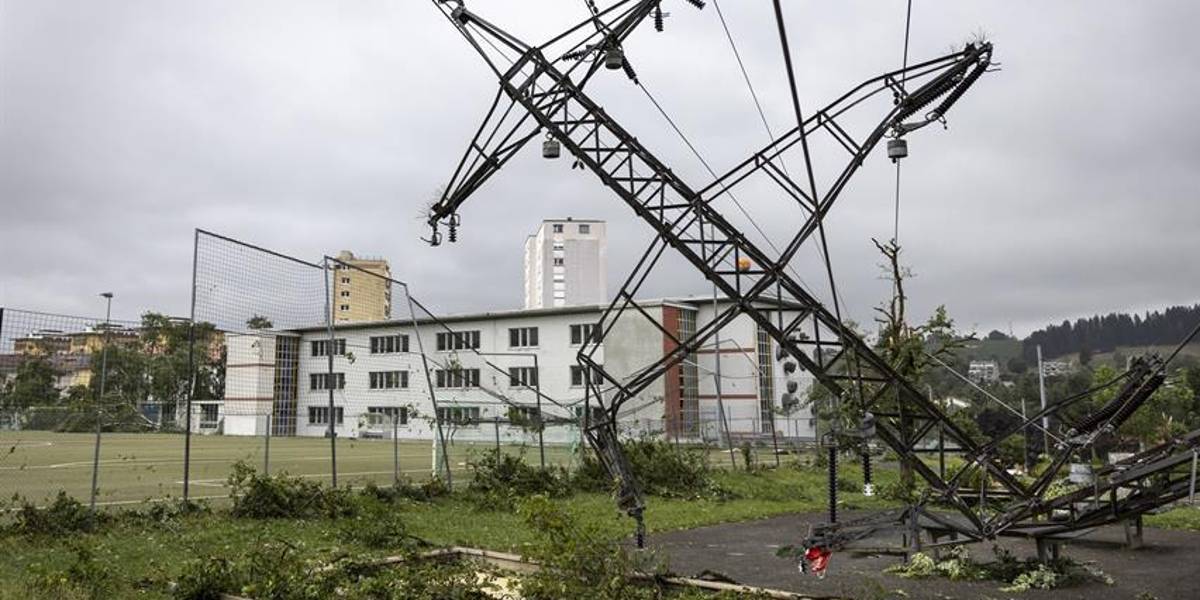 Suiza: un muerto y varios heridos por vientos de más de 200 kilómetros por hora