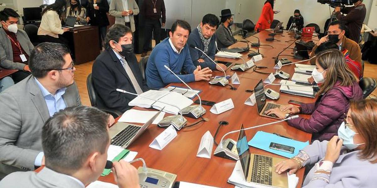 Comisión de Desarrollo Económico aprueba informe para segundo debate de la reforma tributaria