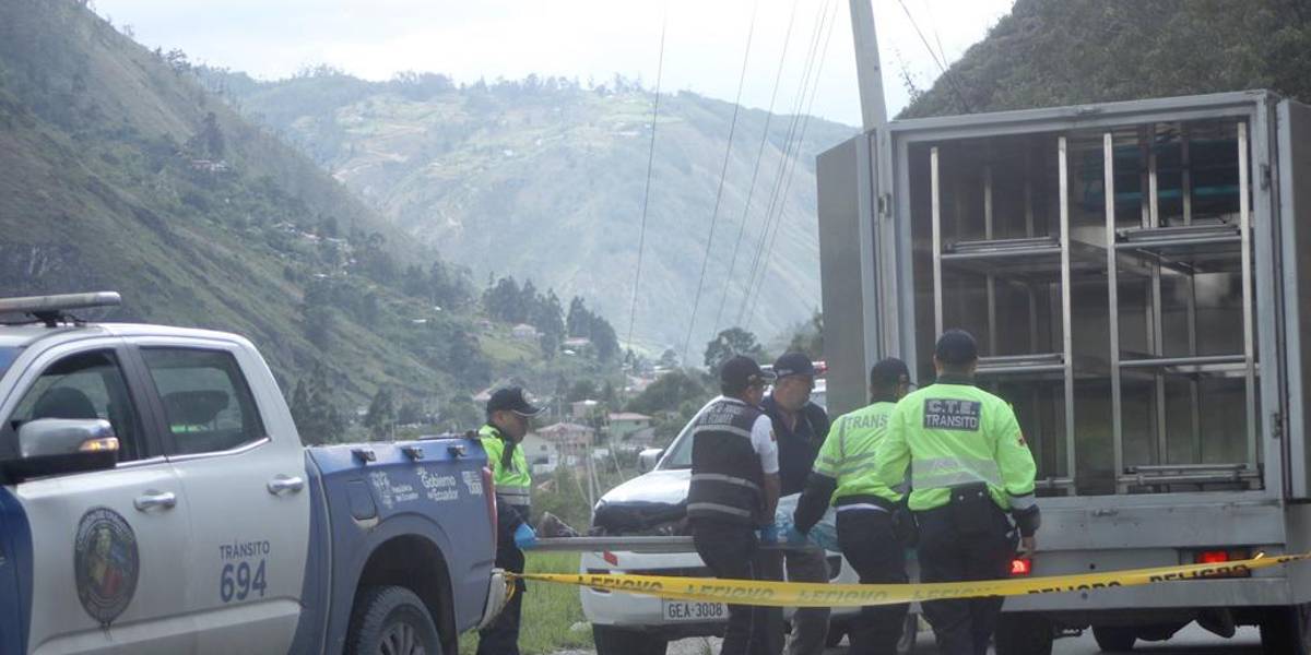 Un bebé de seis meses y su mamá fallecieron en accidente de tránsito en Ibarra