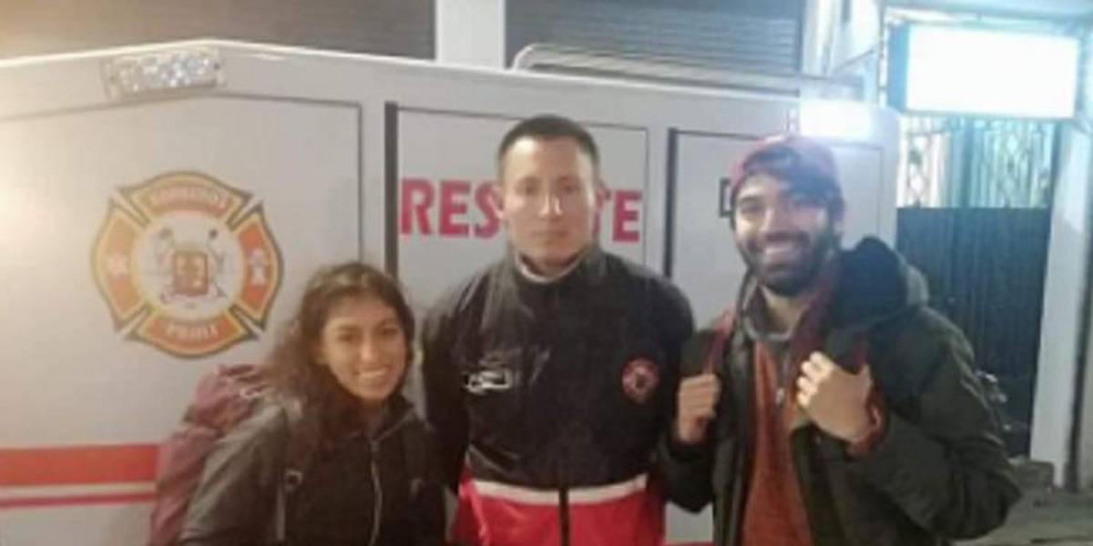 Rescatan a dos estadounidenses extraviados en la laguna de Quilotoa