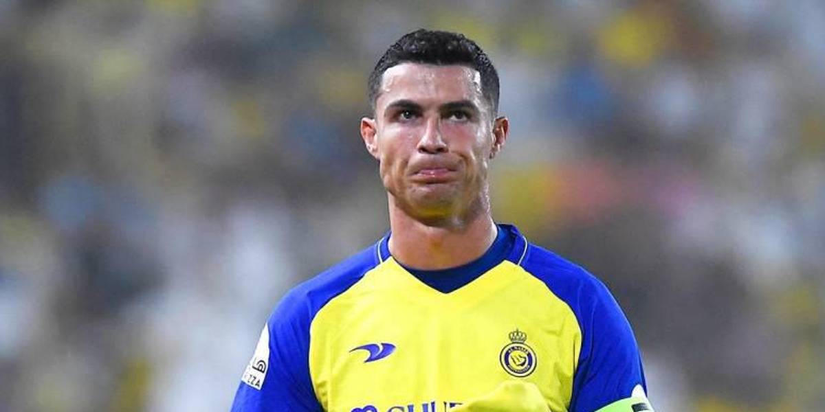 Cristiano Ronaldo no ha sido condenado a recibir 99 latigazos en Irán por tocar a una mujer