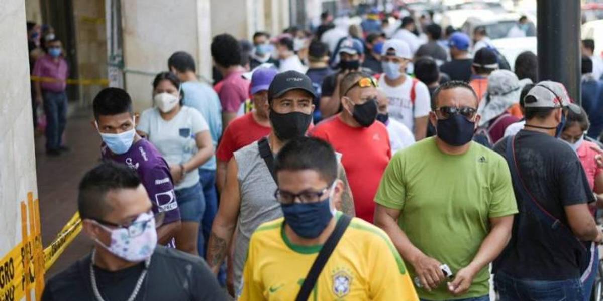 Ecuador suma 630 contagiados de COVID-19 en el último día