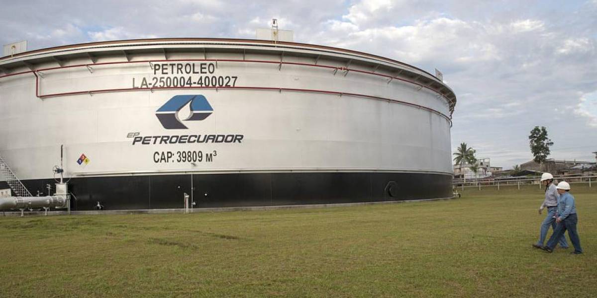 Ecuador inicia la perforación de cuatro nuevos pozos petroleros