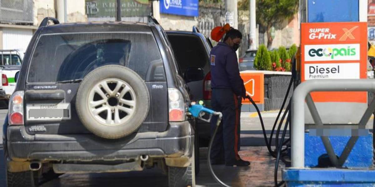 Estos son los precios de las gasolinas Súper y Ecoplus a partir de este 12 de junio