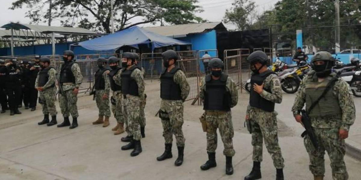 Proyecto de ley plantea que militares ingresen a las cárceles y tipifica el delito de terrorismo dentro de las prisiones