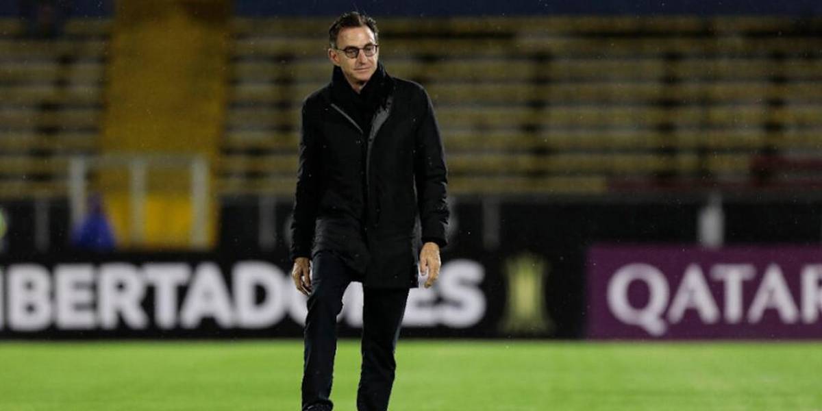 Michel Deller: Todos los años tenemos 30 partidos en la Liga Pro, estamos cuatro o cinco meses sin jugar, es mucho