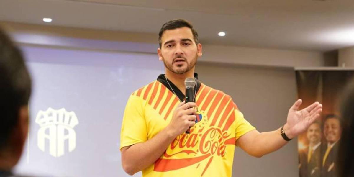 Antonio Álvarez desmiente que Barcelona SC quiera comprar a Cuniburo de la serie B