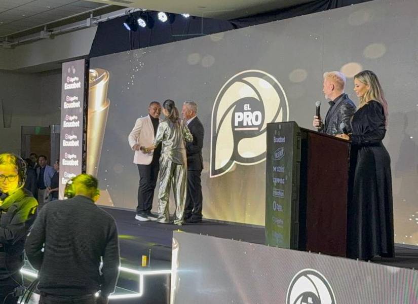 Juan Carlos León, DT de Libertad.