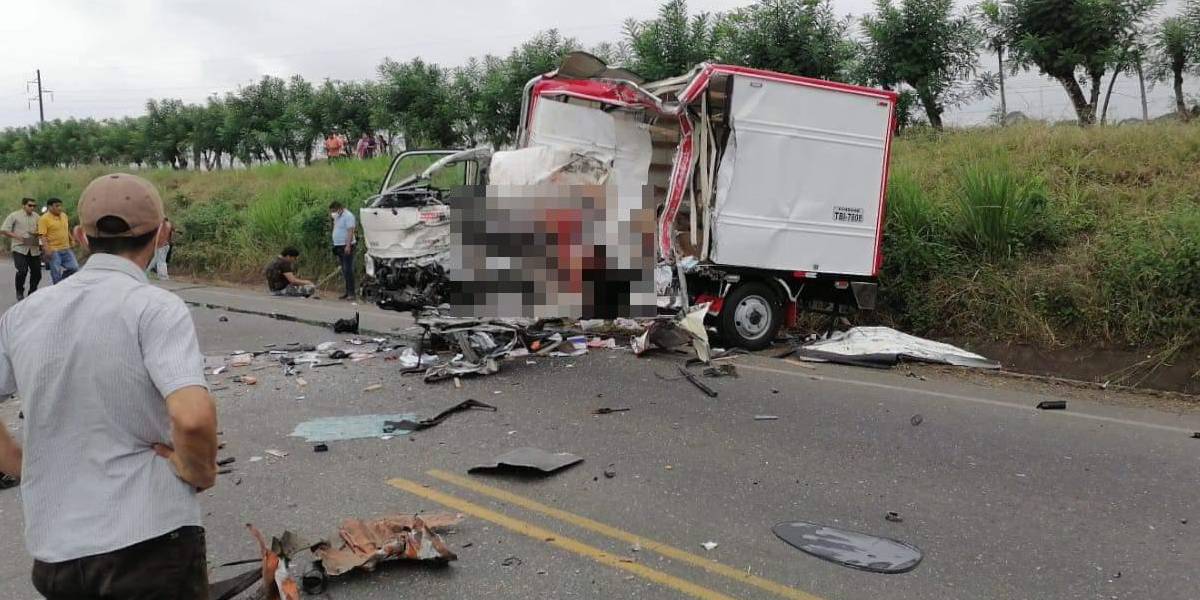 Dos muertos en accidente en la vía Ventanas-Puebloviejo, en Los Ríos