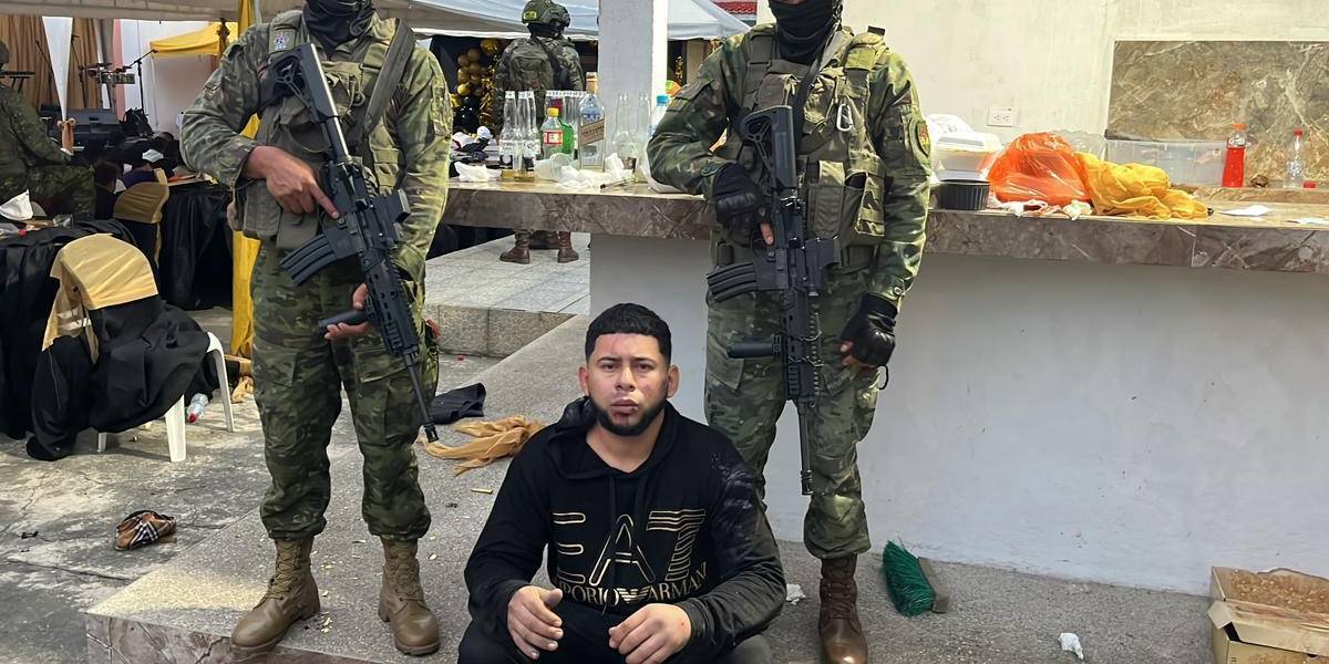 ¿Quién es alias Boris, el presunto zar de la droga de Los Choneros detenido en una narcofiesta de El Empalme?