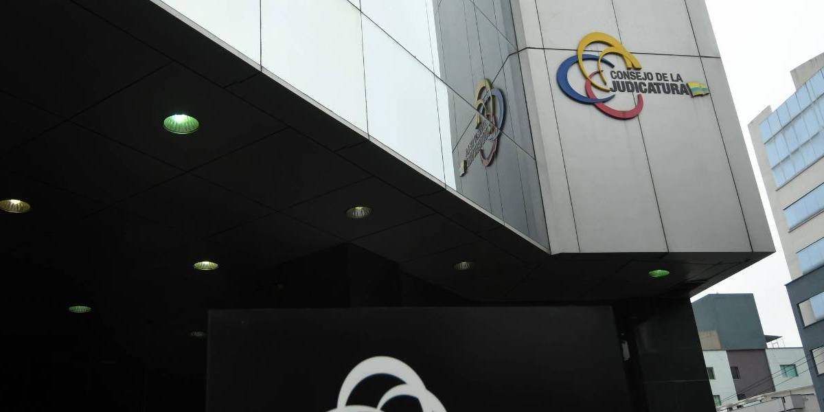 Abogados piden que se designe al presidente definitivo del Consejo de la Judicatura