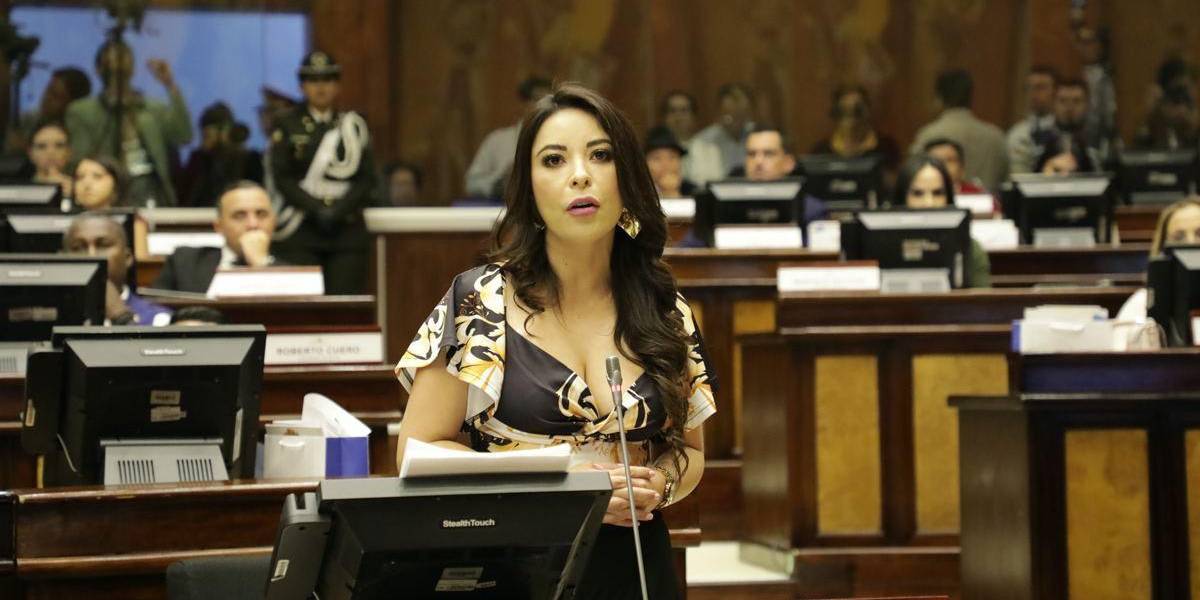 El correísmo no cogobernará, asegura Pamela Aguirre