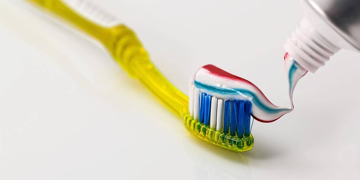 Arcsa reitera advertencia sobre posibles efectos adversos en pasta dental