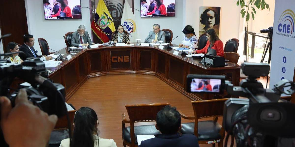 El CNE abre la etapa de impugnaciones tras notificar los resultados oficiales de las elecciones