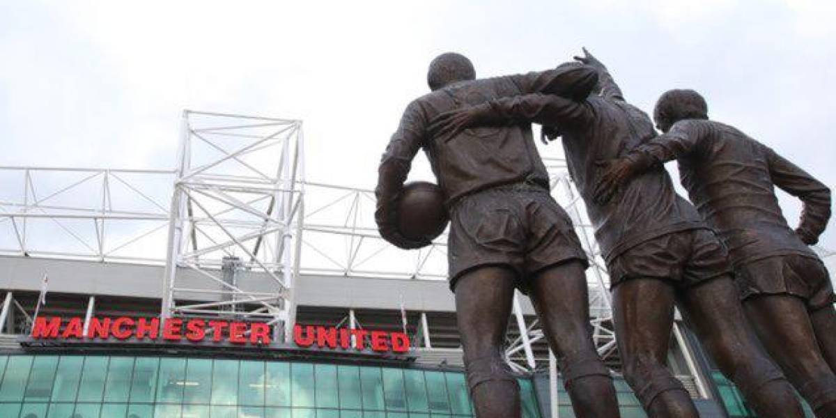 Manchester United: junta directiva analiza vender el club